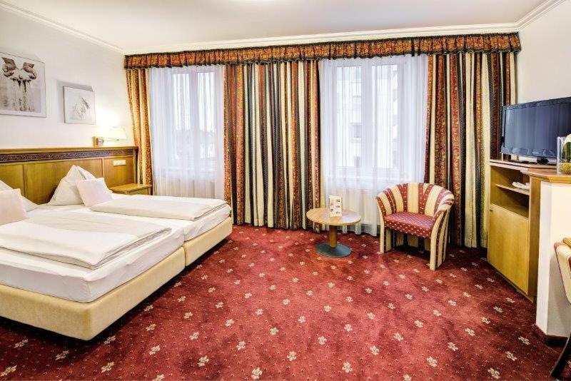 Hotel Alexandra Βελς Εξωτερικό φωτογραφία